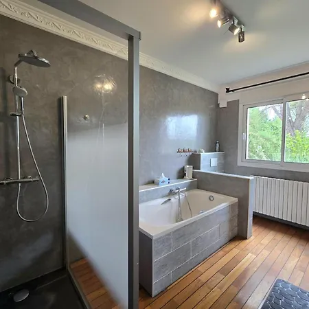 Maison Avec Piscine, Animaux Admis - 12 Pers. - Fr-1-616-585 Holiday home *